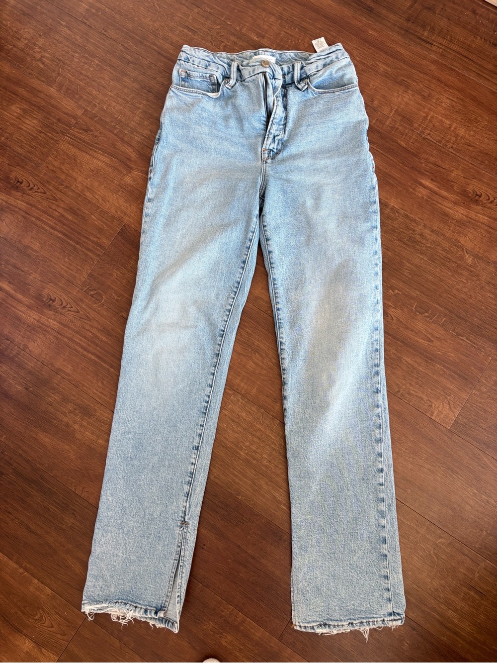 Good American High-Rise Jeans in Pale Blue Denim